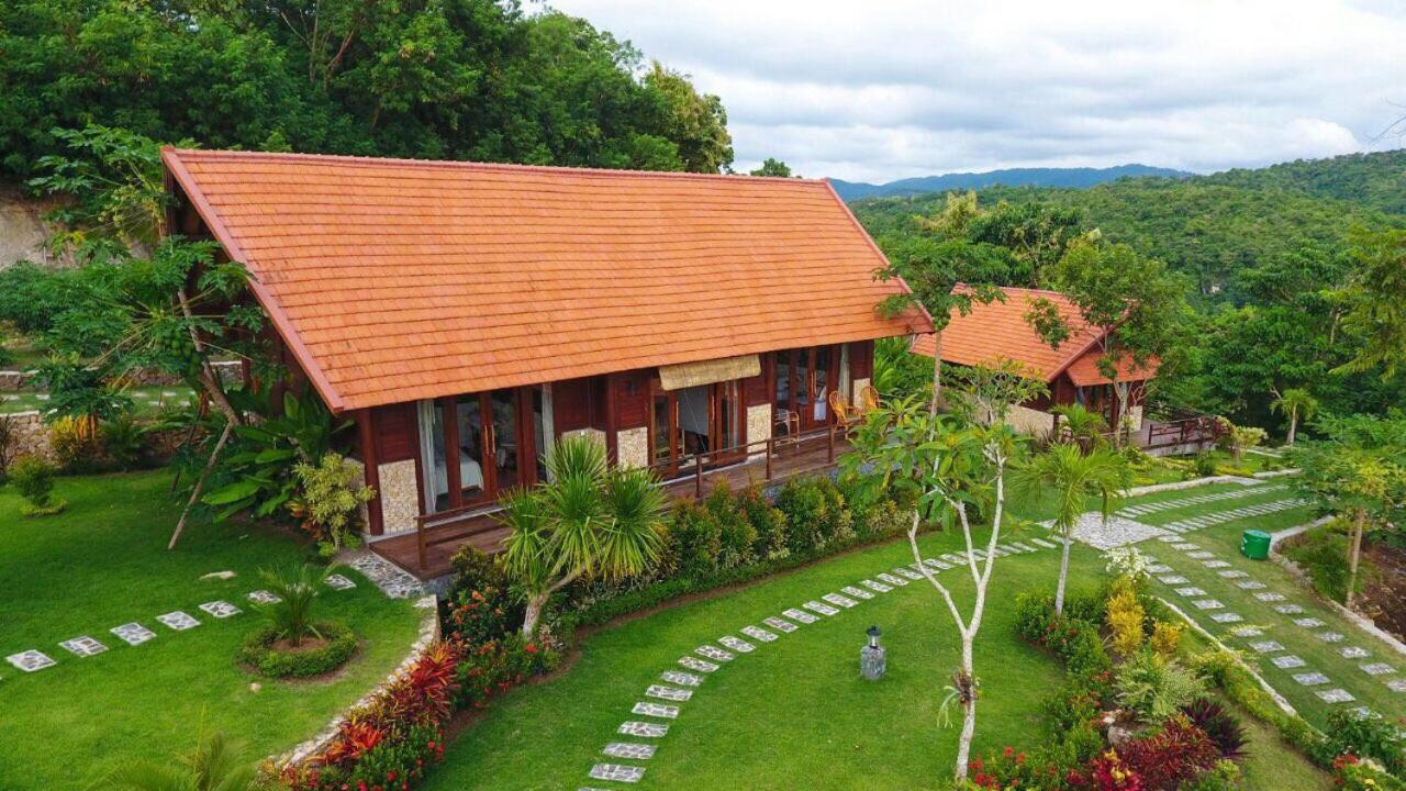 Villa Domanik Labuan Bajo Exterior foto