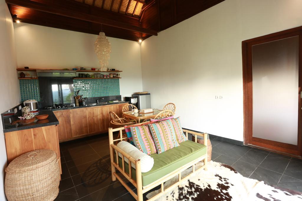 Villa Domanik Labuan Bajo Exterior foto